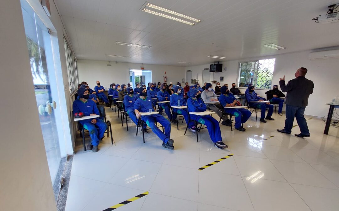 Núcleo de RH da ACIC e Programa Guarda Bem realizam palestras