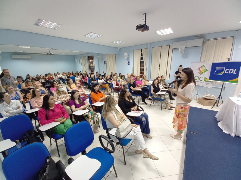 Os desafios da mulher empreendedora é tema de palestra em Caçador