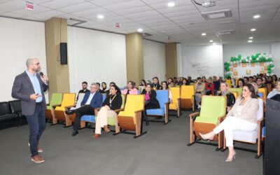 Especialista em comércio exterior apresenta os benefícios e os desafios dos negócios globais em palestra